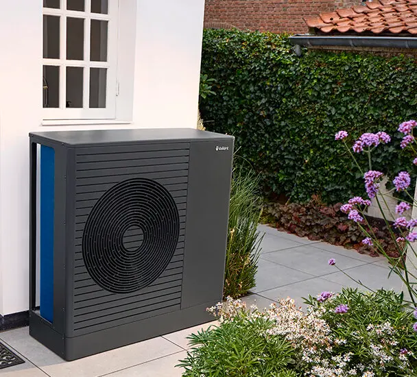 Vaillant aroTHERM pro in een tuin